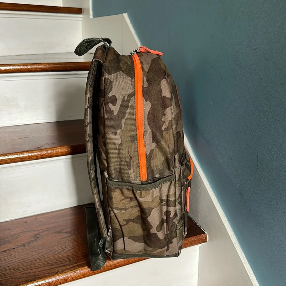 ⭐️ 3/$15 Old Navy Orange and Camouflage Backpack Booksack